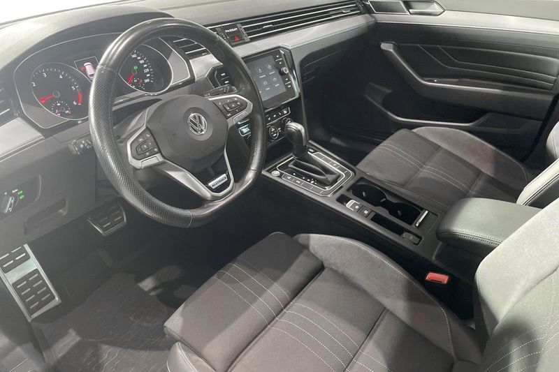 Volkswagen Passat bild 12