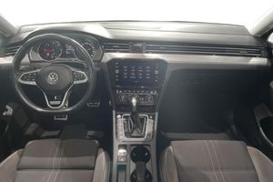 Volkswagen Passat bild 17