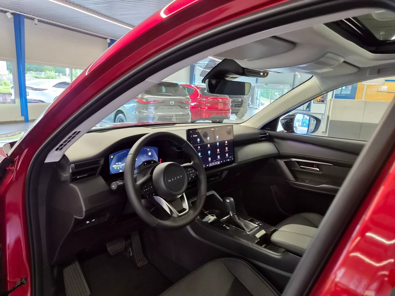 Vehicle image 7