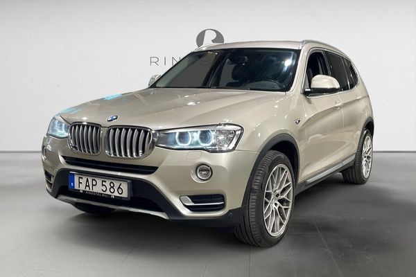 BMW X3 xDrive30d 258 HK AUT DRAG NAVI HUD PDC 13200MIL - 2014