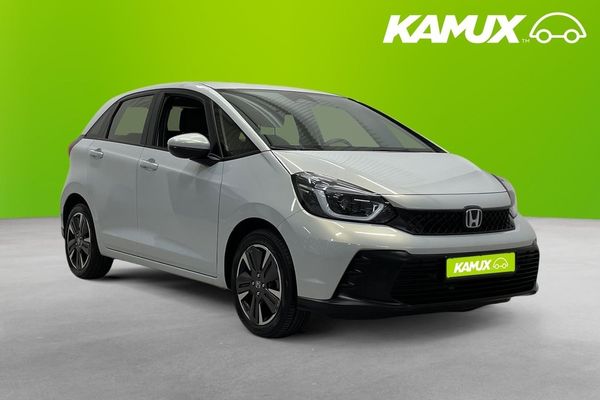 Honda Jazz e:HEV 1.5 e-CVT Kamera Carplay Moms 112hk - 2025
