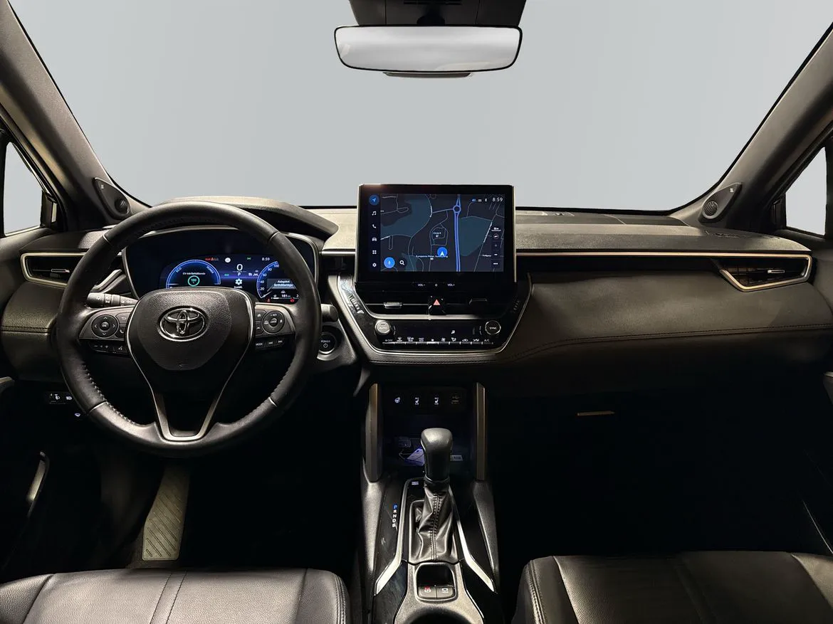 Vehicle image 8