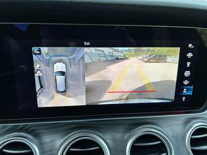 Mercedes E220 bild 14