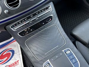 Mercedes E220 bild 12