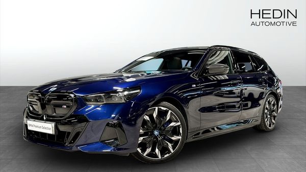BMW i5 M60 Touring M Sport Pro Bowers/Wilkins Kolfiberpaket SE - 2025