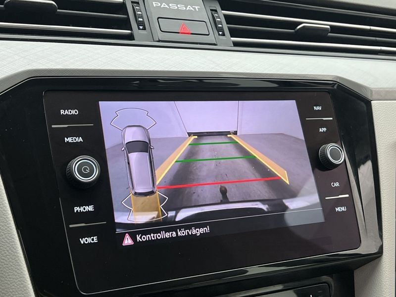 Volkswagen Passat bild 18