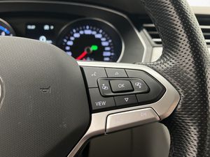 Volkswagen Passat bild 17