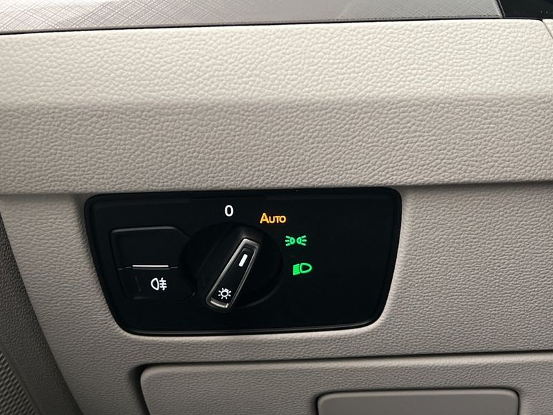 Volkswagen Passat bild 23