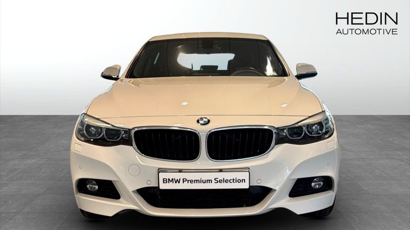 BMW 330 bild 8