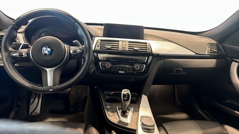BMW 330 bild 4