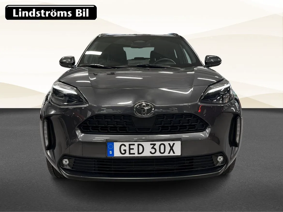 Vehicle image 7