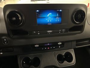 Mercedes Sprinter bild 8