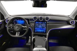 Mercedes GLC300 bild 9