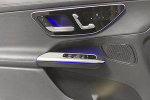 Mercedes GLC300 bild 14