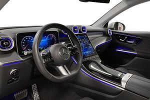Mercedes GLC300 bild 7