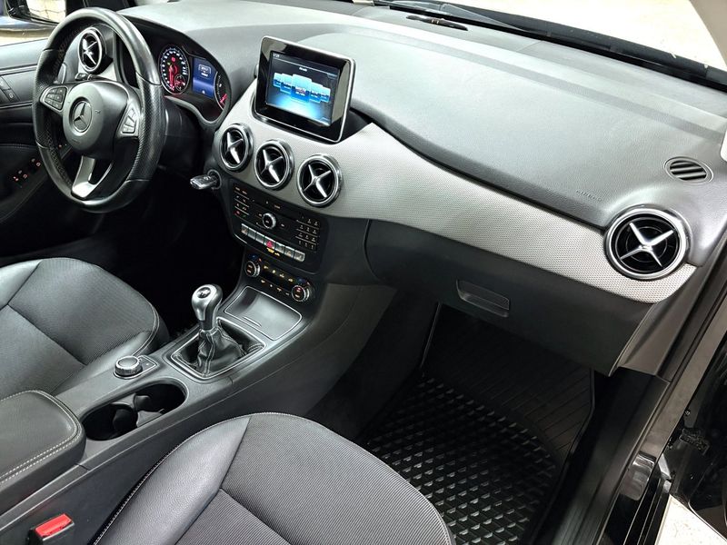Mercedes B180 bild 21