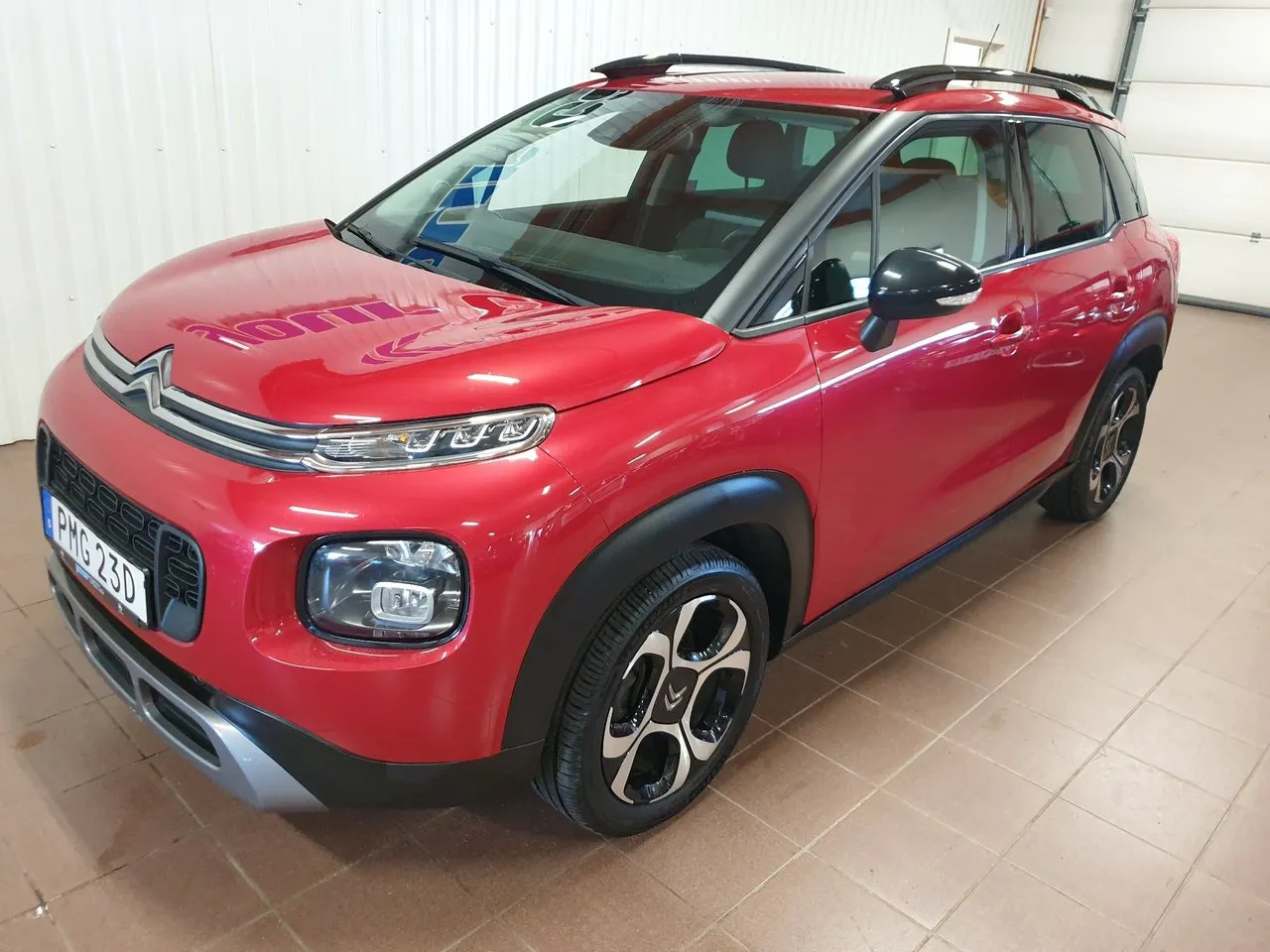 Vehicle image 2