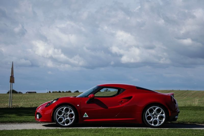 Alfa Romeo 4C bild 9