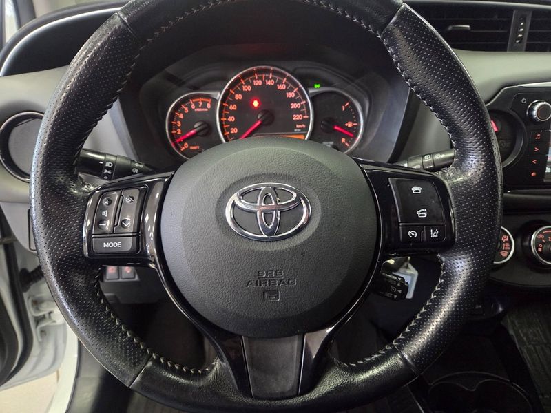 Toyota Yaris bild 19
