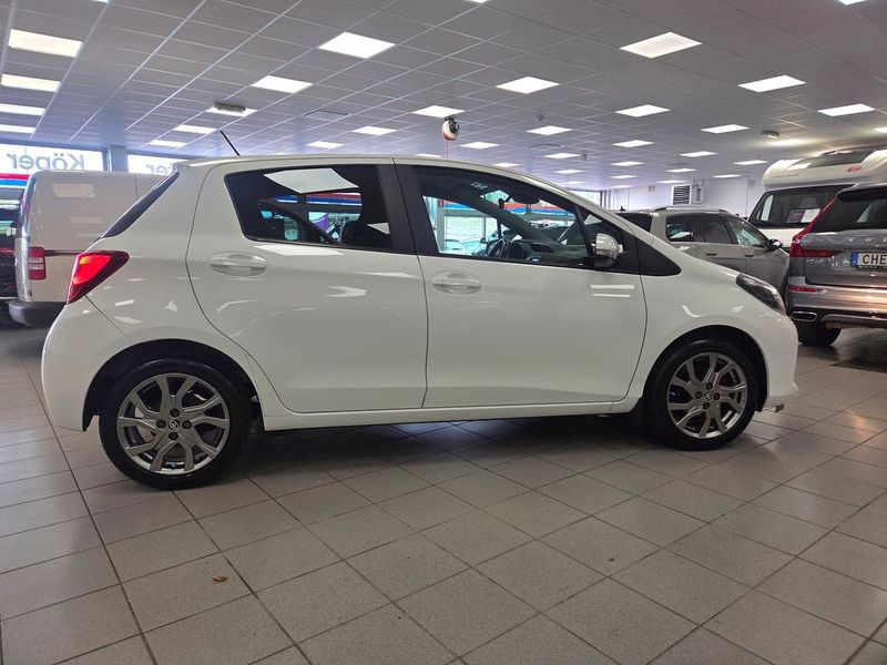 Toyota Yaris bild 12