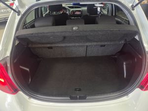 Toyota Yaris bild 7