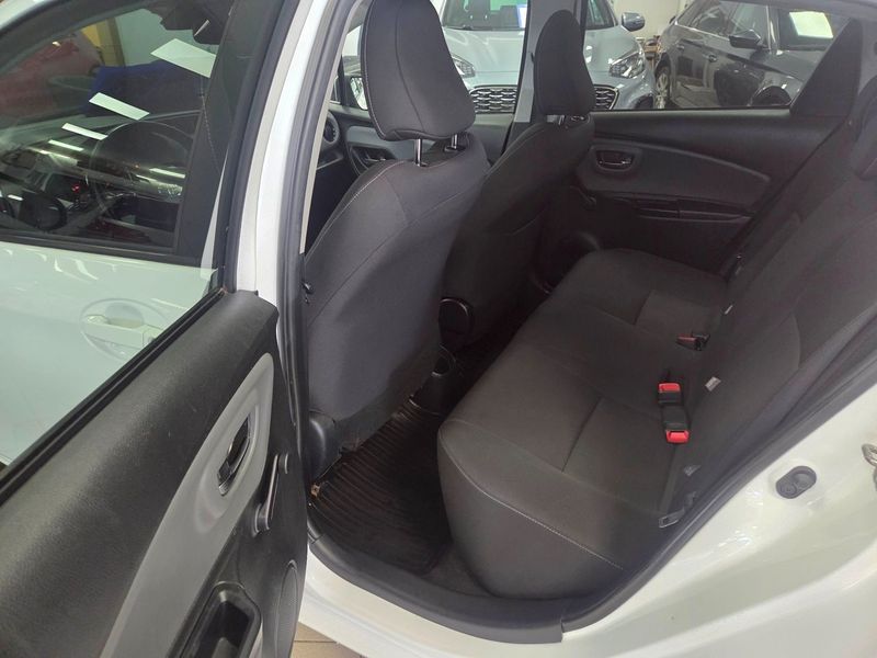 Toyota Yaris bild 4