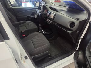 Toyota Yaris bild 13