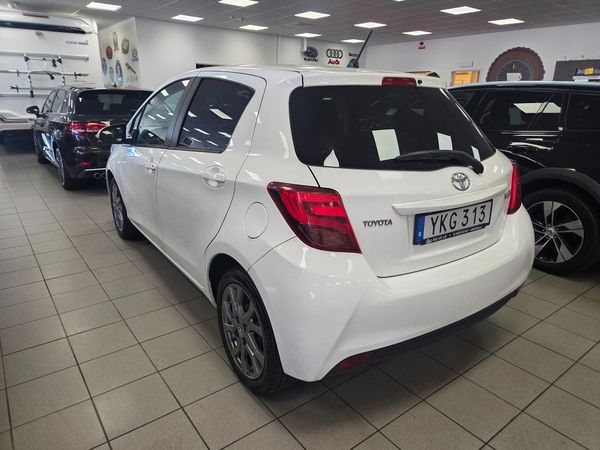 Toyota Yaris 5-dörrar 1.33 Dual VVT-i Active, Style,2Brukare, - 2017