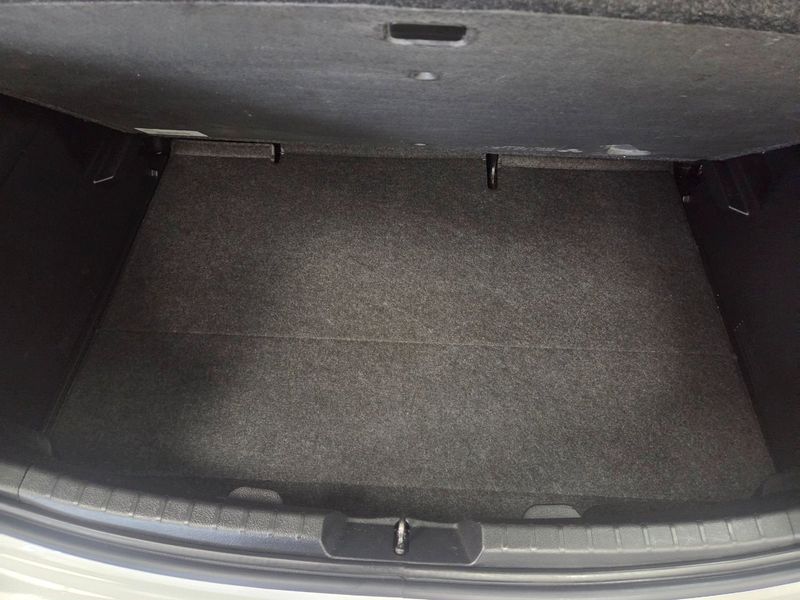Toyota Yaris bild 8