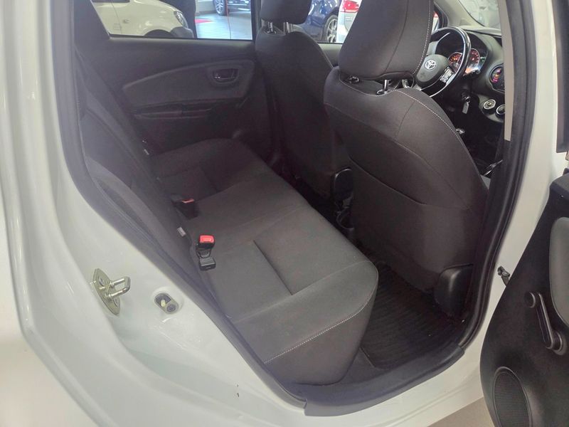 Toyota Yaris bild 11