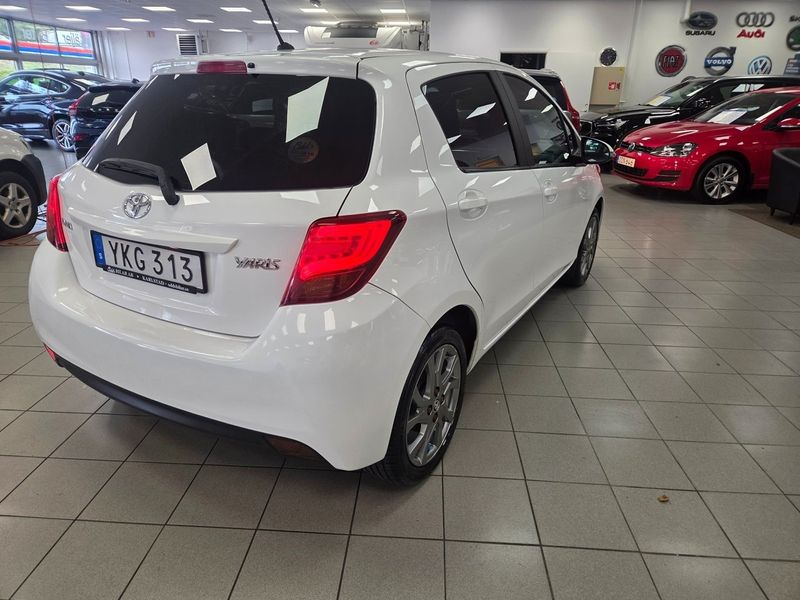 Toyota Yaris bild 10