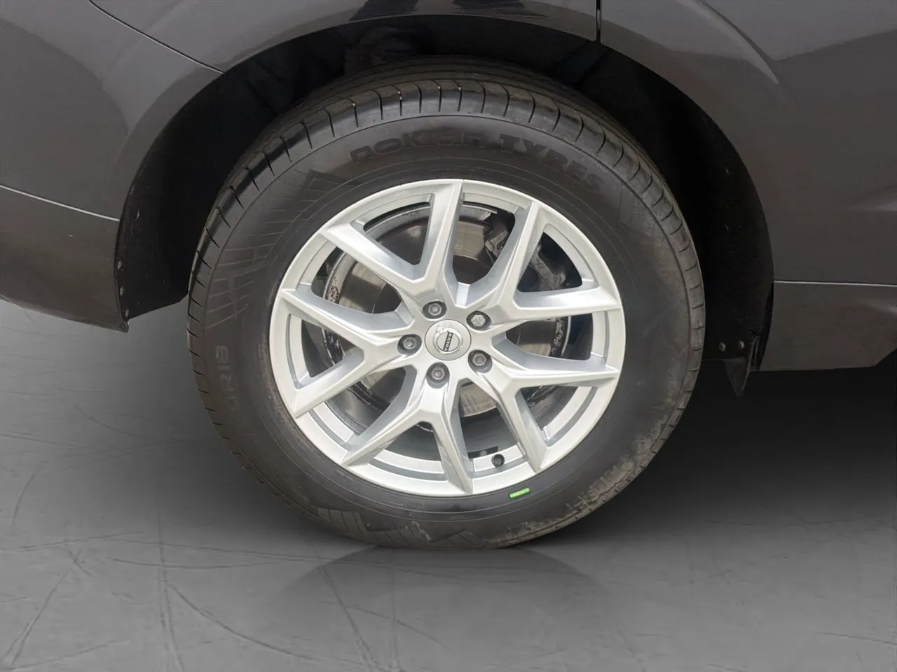 Vehicle image 33
