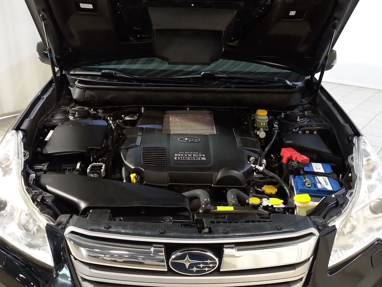 Vehicle image 13
