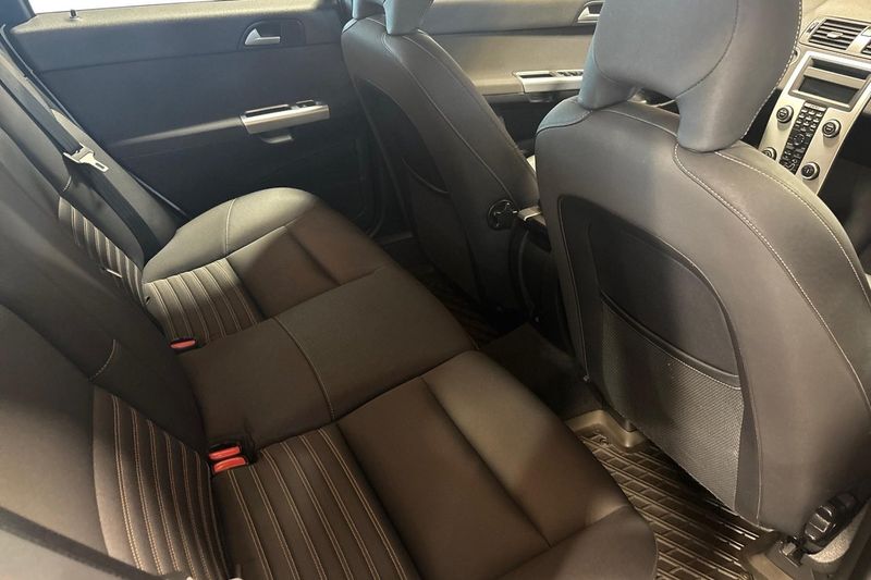 Volvo V50 bild 18
