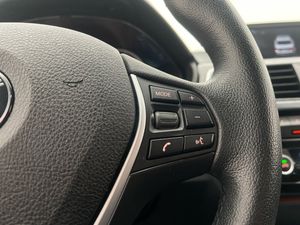 BMW 330 bild 19