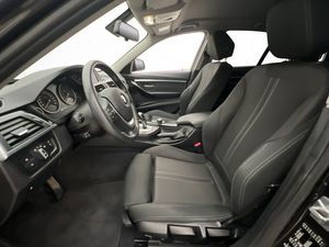 BMW 330 bild 11