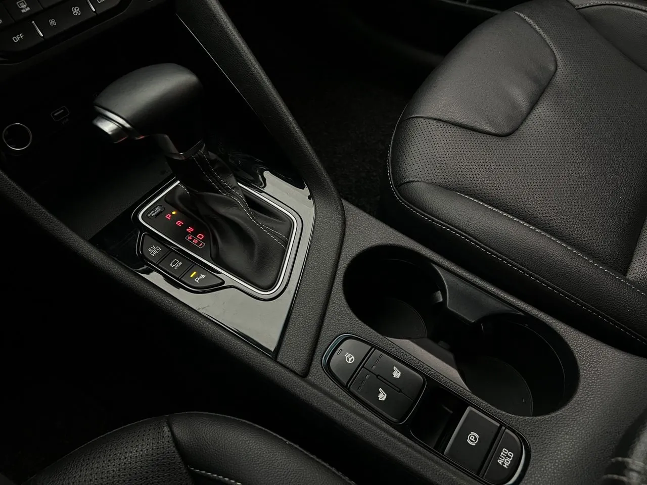 Vehicle image 23