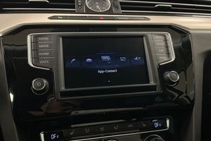Volkswagen Passat bild 20