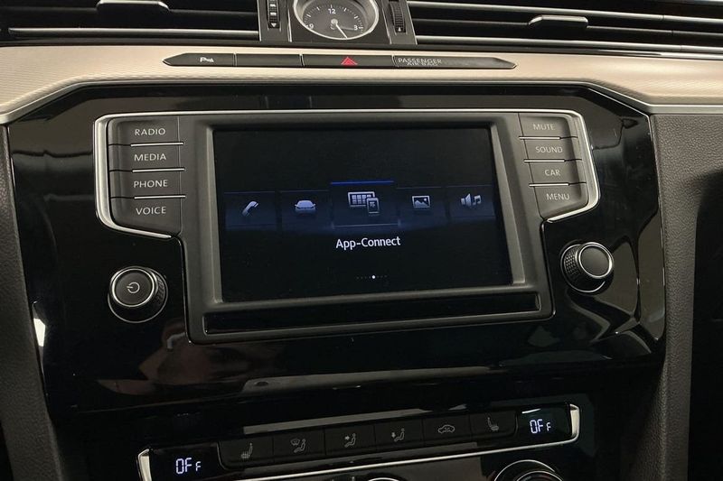 Volkswagen Passat bild 20