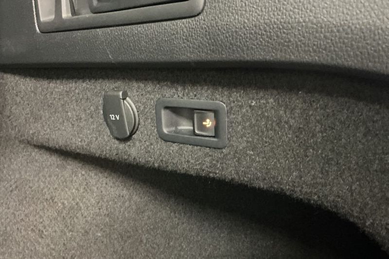 Volkswagen Passat bild 21