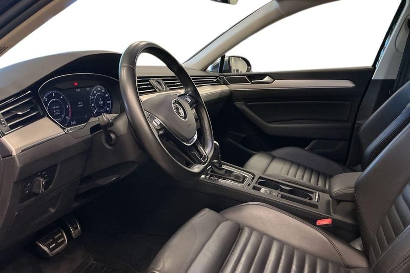 Volkswagen Passat bild 15