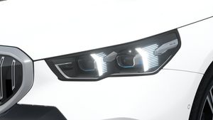 BMW i5 bild 6