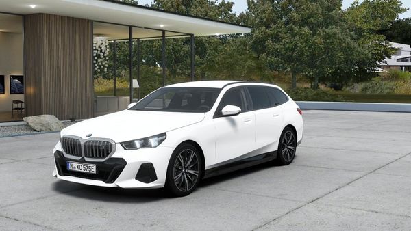 BMW i5 eDrive40 Touring M Sport Active Ed Drag H K DA | Ränta - 2026