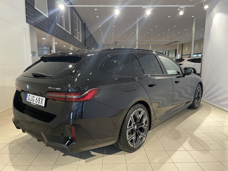 BMW i5 bild 5