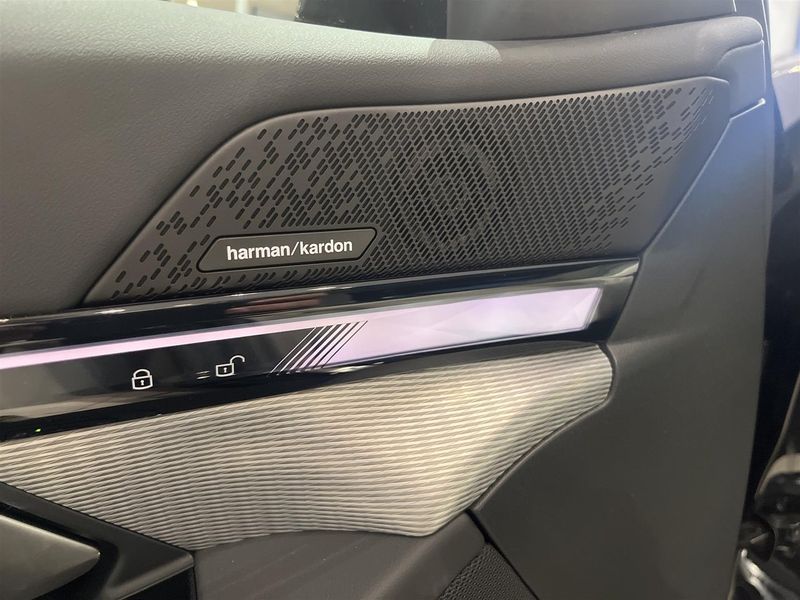 BMW i5 bild 13