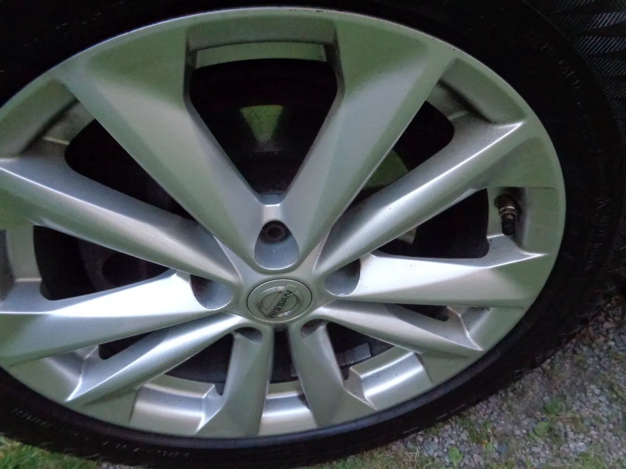 Vehicle image 32