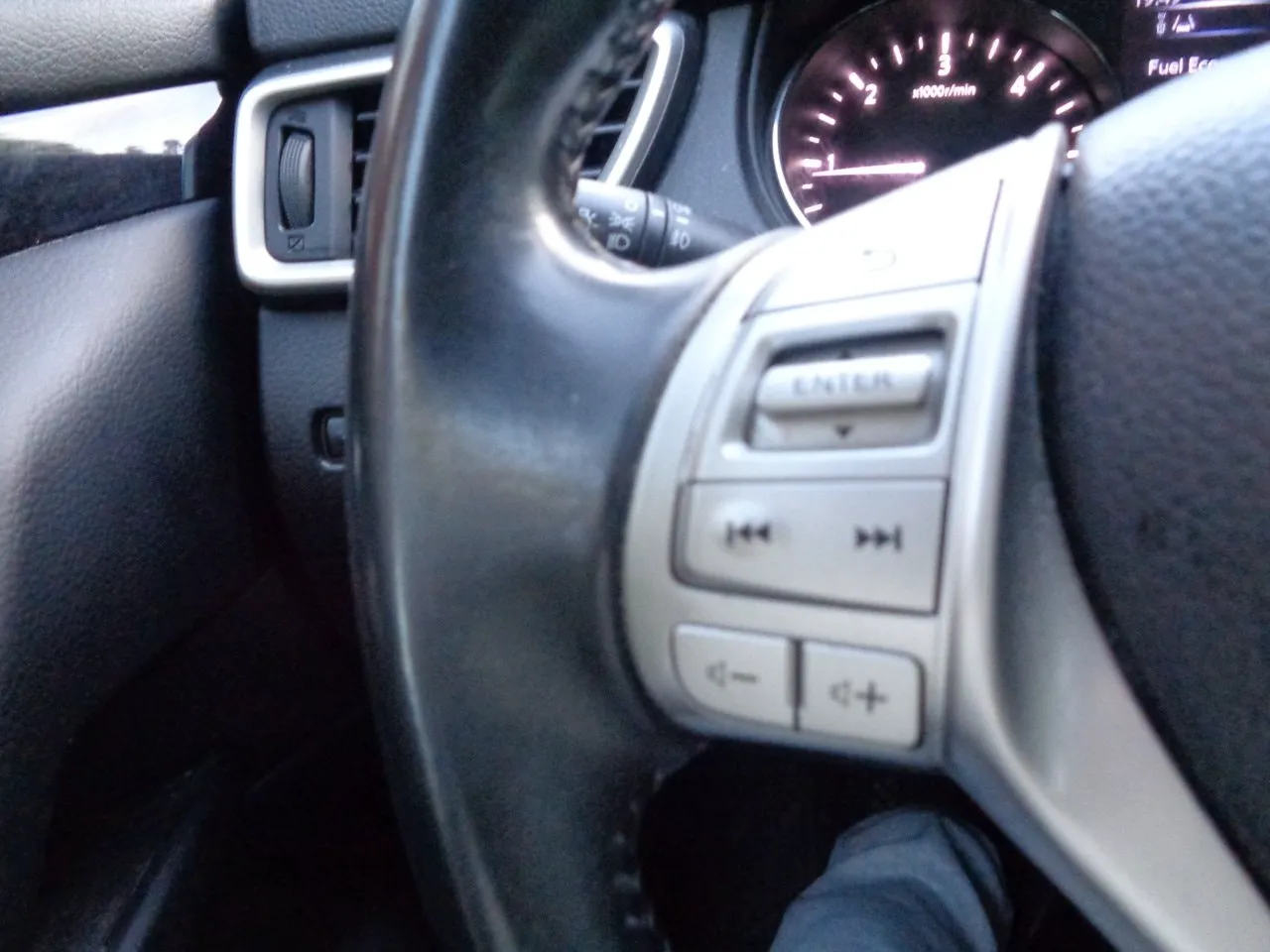 Vehicle image 34