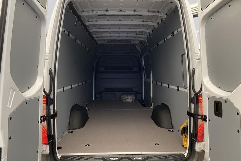 Mercedes e-Sprinter bild 12