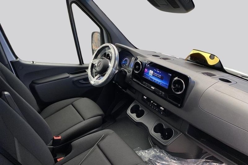 Mercedes e-Sprinter bild 14