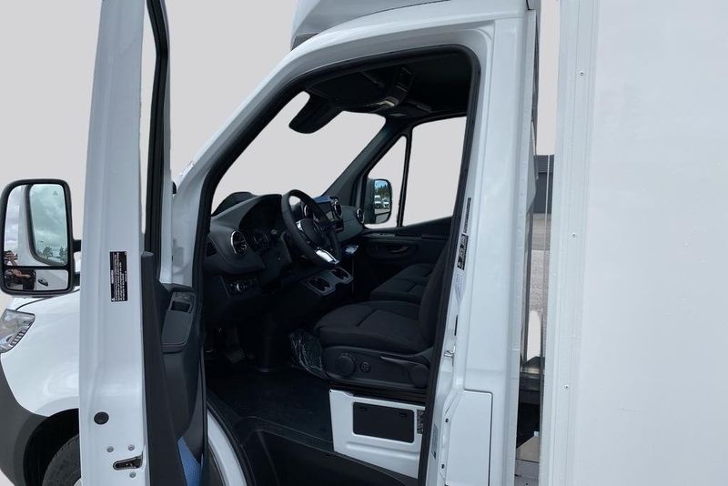 Mercedes e-Sprinter bild 17